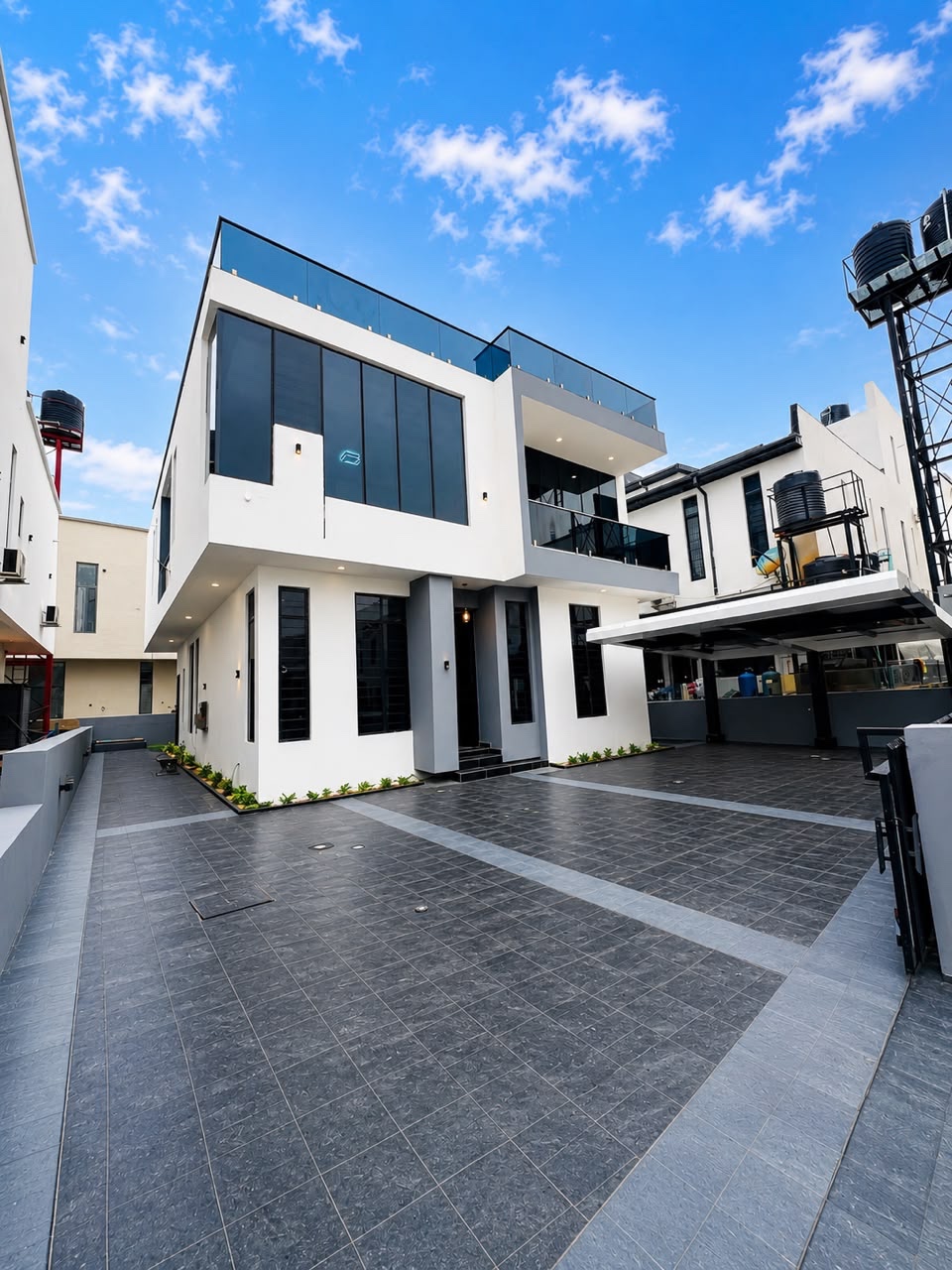 5 Bedroom Fully Detached Duplex in Megamound Estate