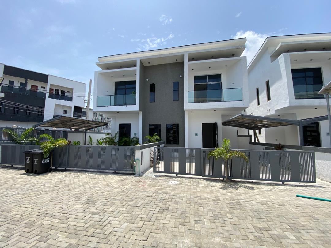 4 Bedroom Semi Detached Duplex in Orchid, Lekki