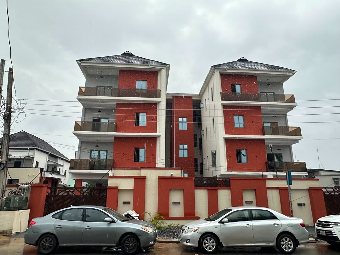 Luxury 3-Bedroom Flat with BQ