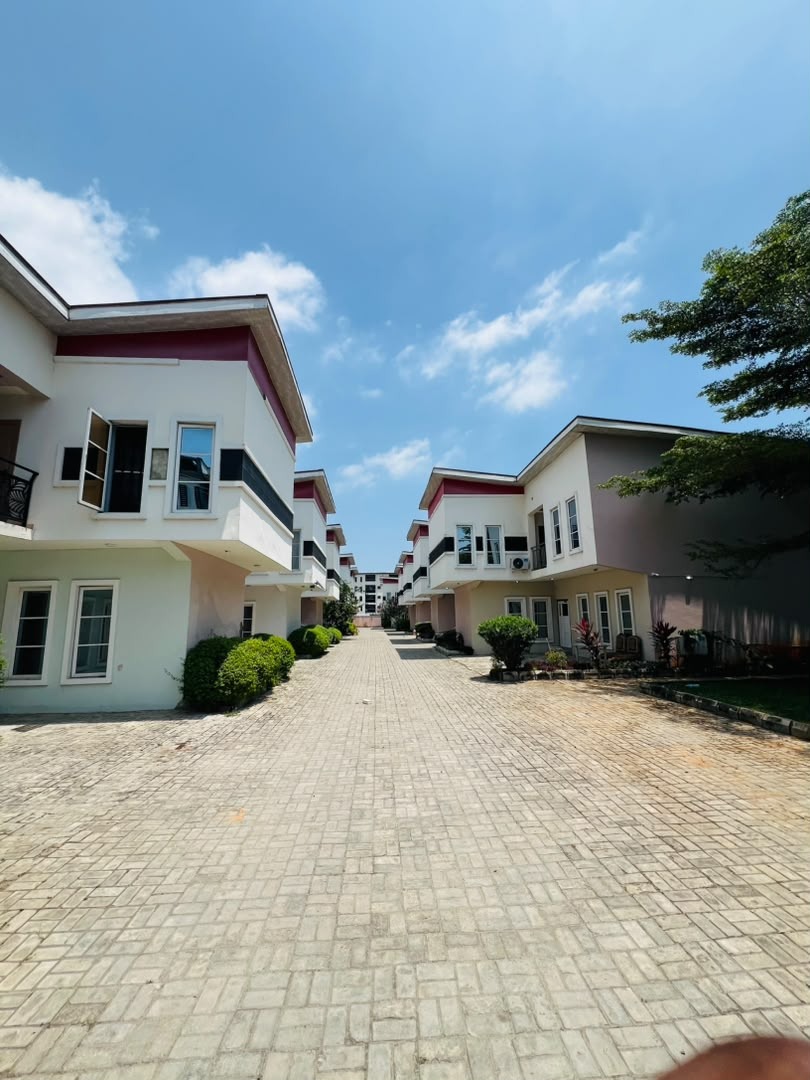 4 Bedroom Terrace Duplex with BQ in Ikate, Lekki