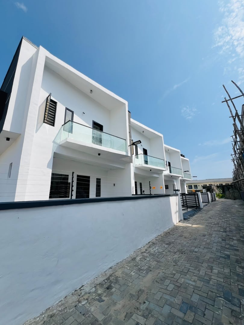 3 Bedroom Terrace with BQ in Ajah, Lekki