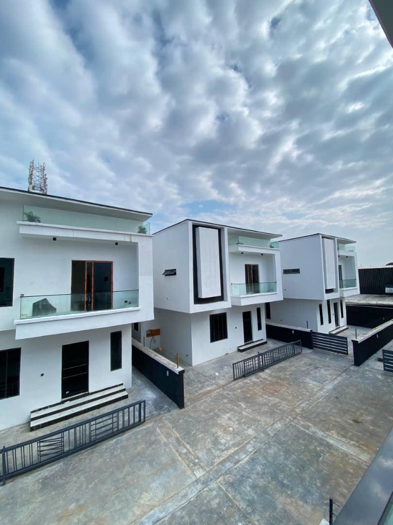 4 Bedroom Fully Detached Duplex in Idado, Lekki