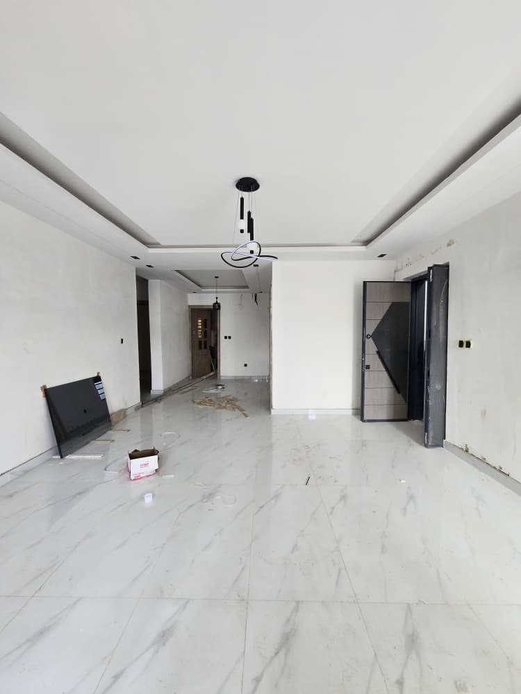 Massive 3 Bedroom Flat with Ante Room and BQ