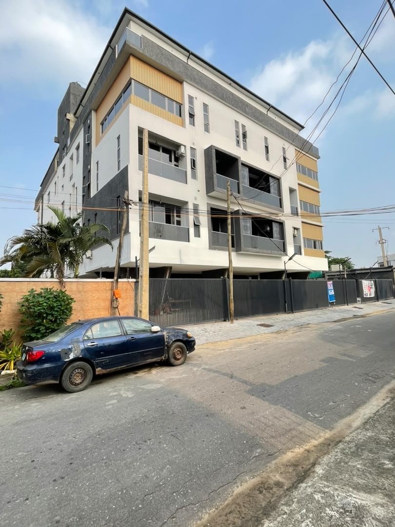 4-Bedroom Apartment in Ikeja GRA